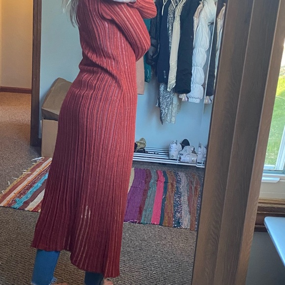 Long sweater - Picture 2 of 4